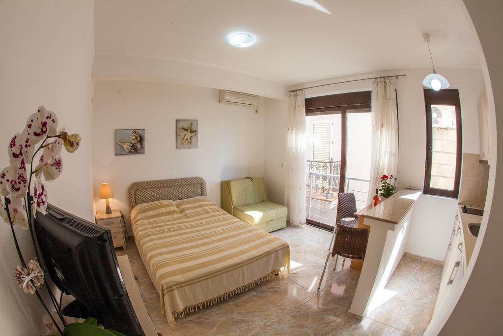 Apartments Lumiere Rafailovici Kültér fotó